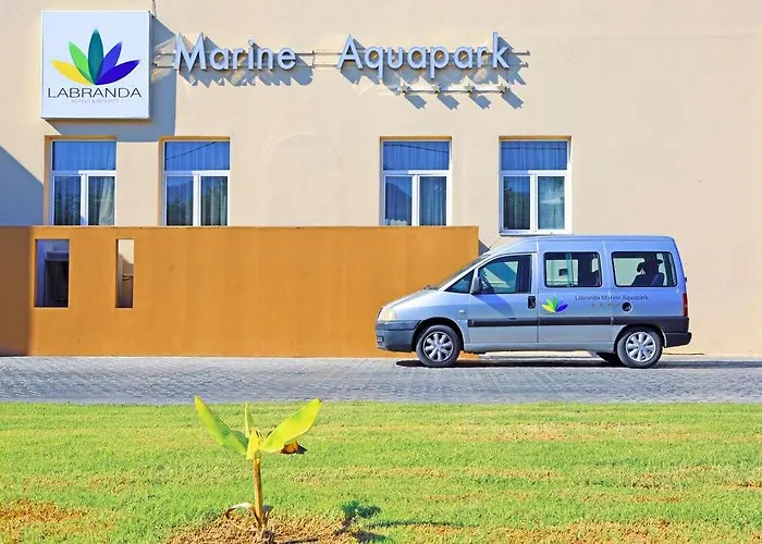 酒店 White Olive Marine Aquapark