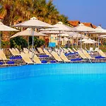 Hotel White Olive Marine Aquapark
