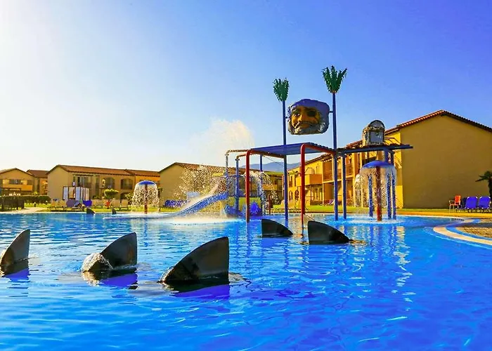 White Olive Marine Aquapark فندق