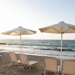 White Olive Marine Aquapark Hotel