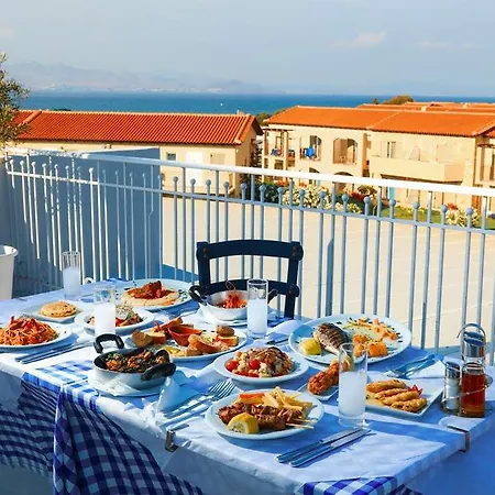 White Olive Marine Aquapark 4* Tigaki