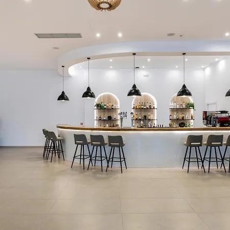 White Olive Marine Aquapark Hotell Tigaki