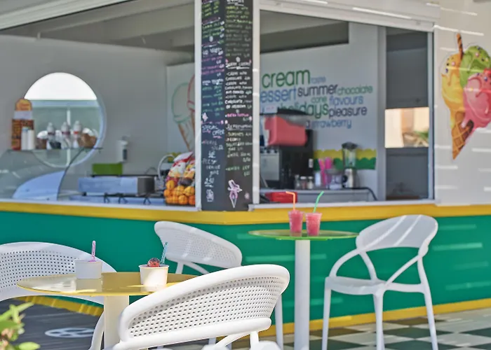 White Olive Marine Aquapark Tigaki