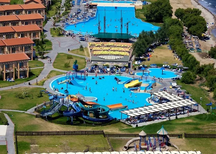 White Olive Marine Aquapark Hotell