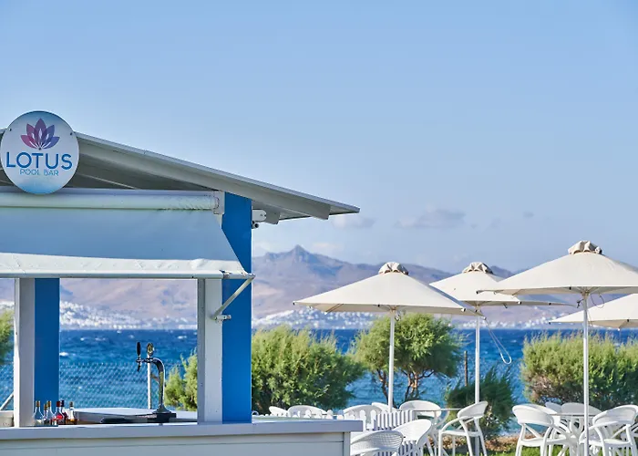 Hotell White Olive Marine Aquapark 4*