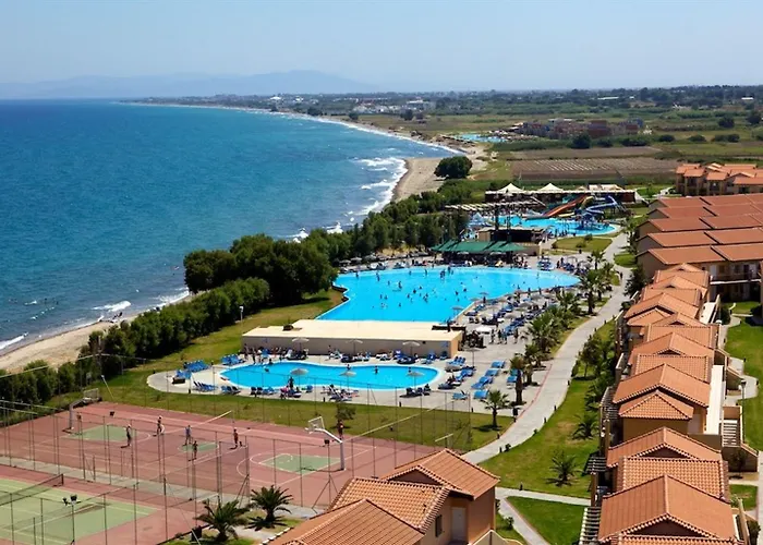 White Olive Marine Aquapark Hotell