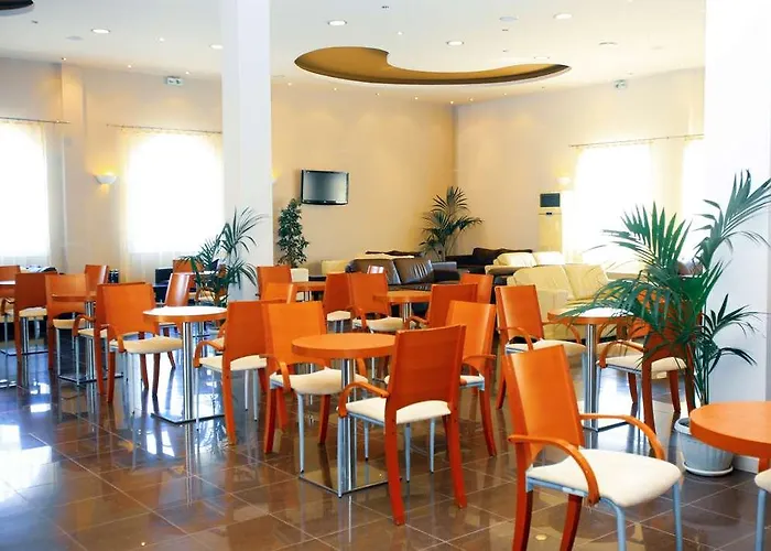 Hotel White Olive Marine Aquapark