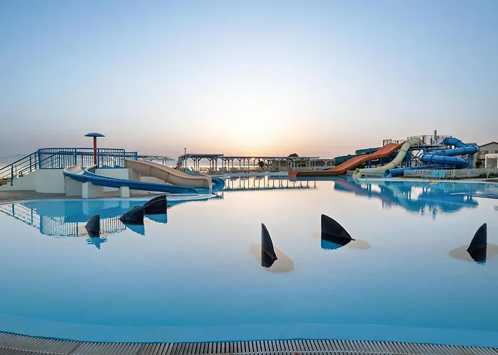 Hotell White Olive Marine Aquapark 4*